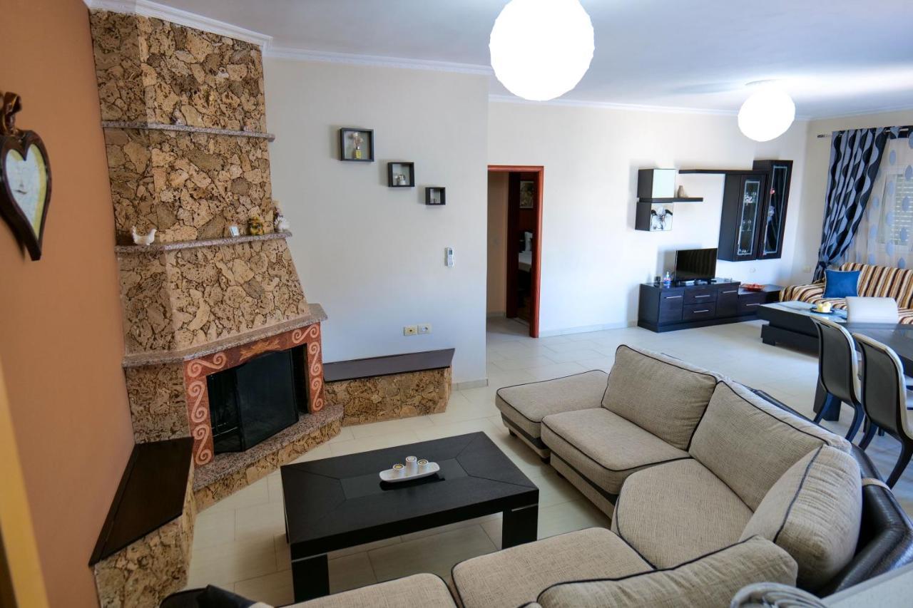 Apartamento Ideal House &